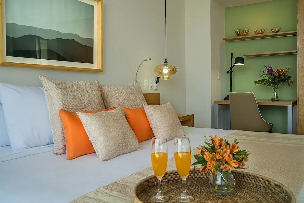 Opal Apt. 404 Exceed Your Expectations, Clean, Sofisticated