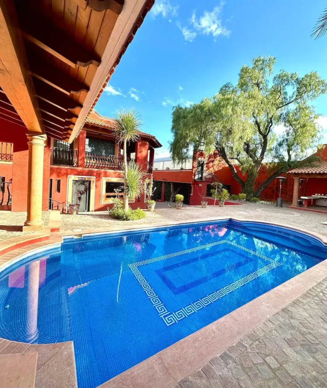 La Casa Roja