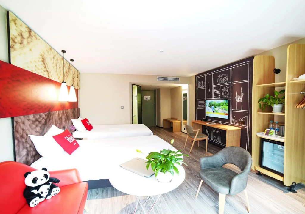 Ibis Chengdu Chunxi Road Hotel