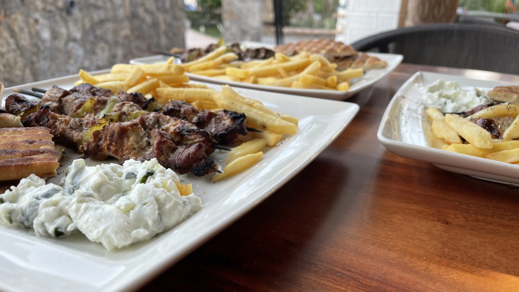 Mathraki Resort