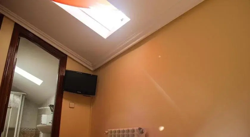 Hostal Colmenar