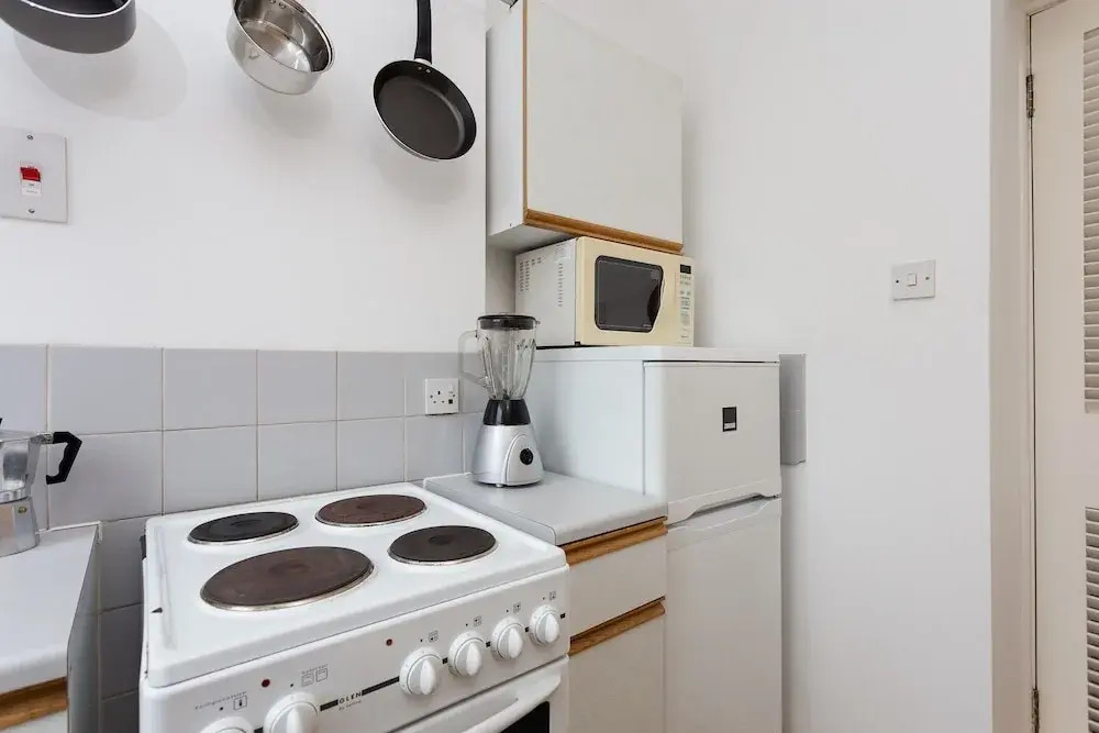 2 Bedroom Apartment In Wapping