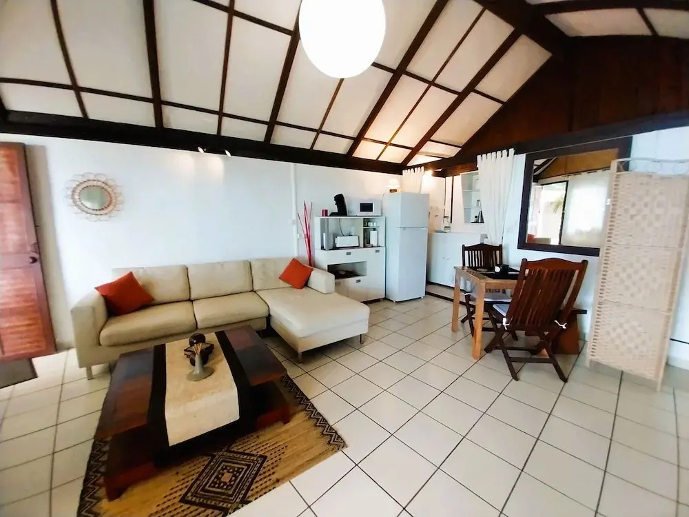 Tahiti - Vaiava Beach Cottage