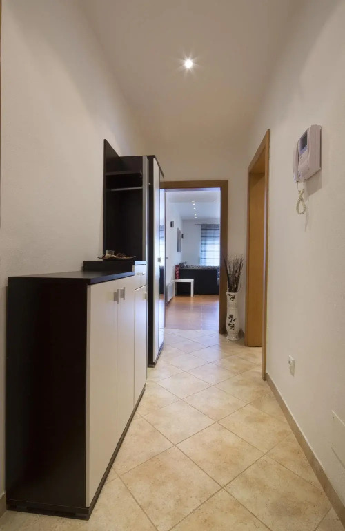 Montelux Apartments