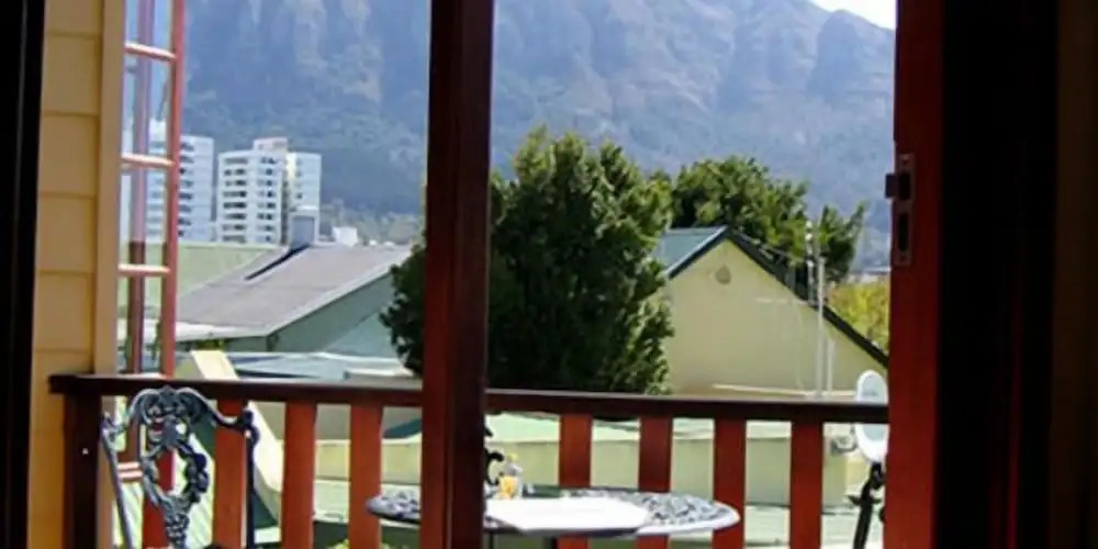 Harfield Guest Villa