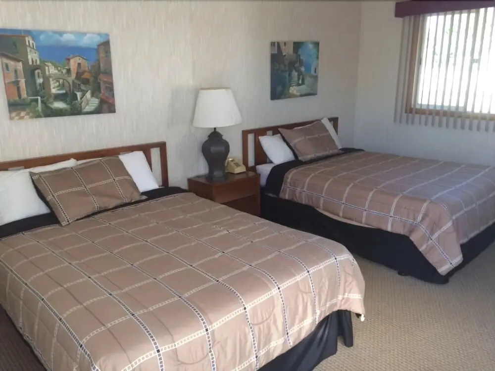 Pollaces Family Vacation Resort