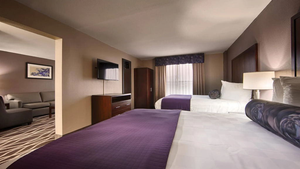 Best Western PLUS Dallas Hotel & Conference Center