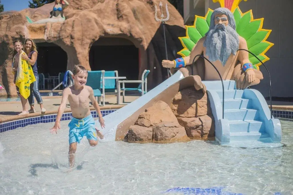 Atlantis Family Waterpark Hotel, an Ascend Collection Hotel