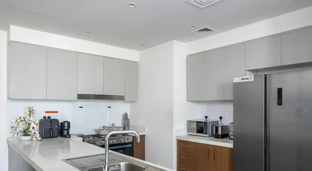 Three Bedroom in Downtown With Burj Khalifa View