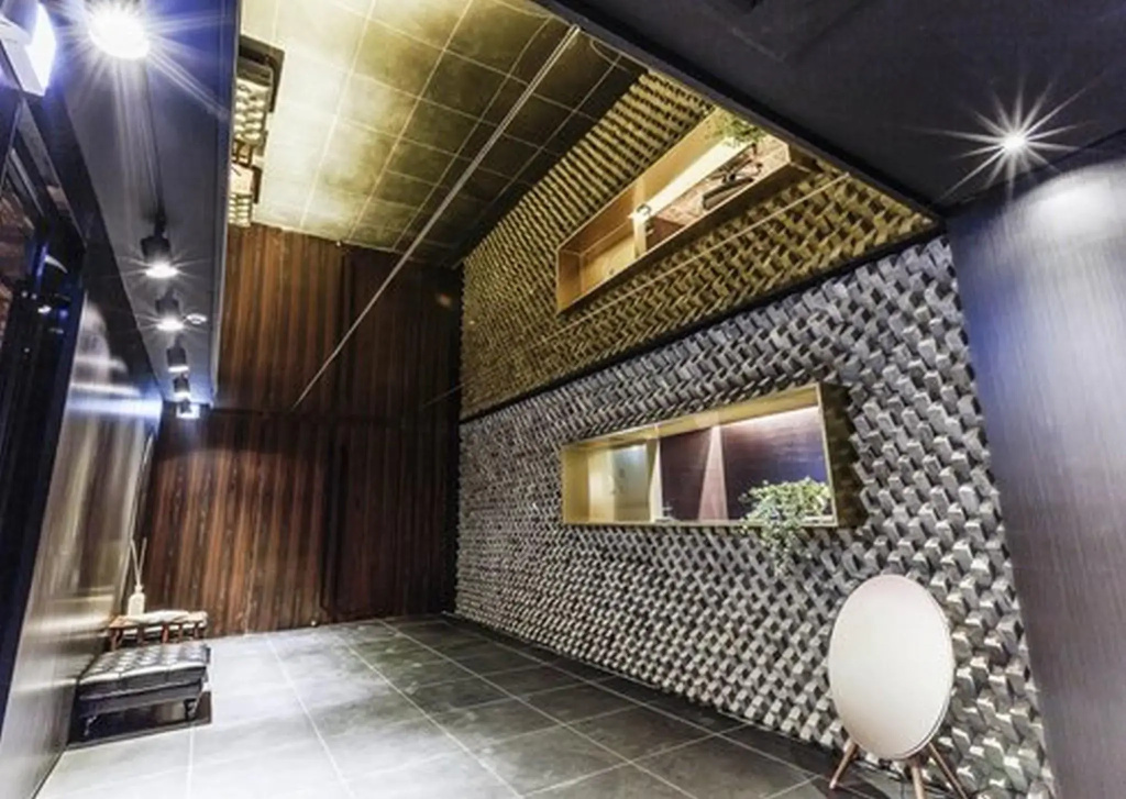 Seocho H hotel