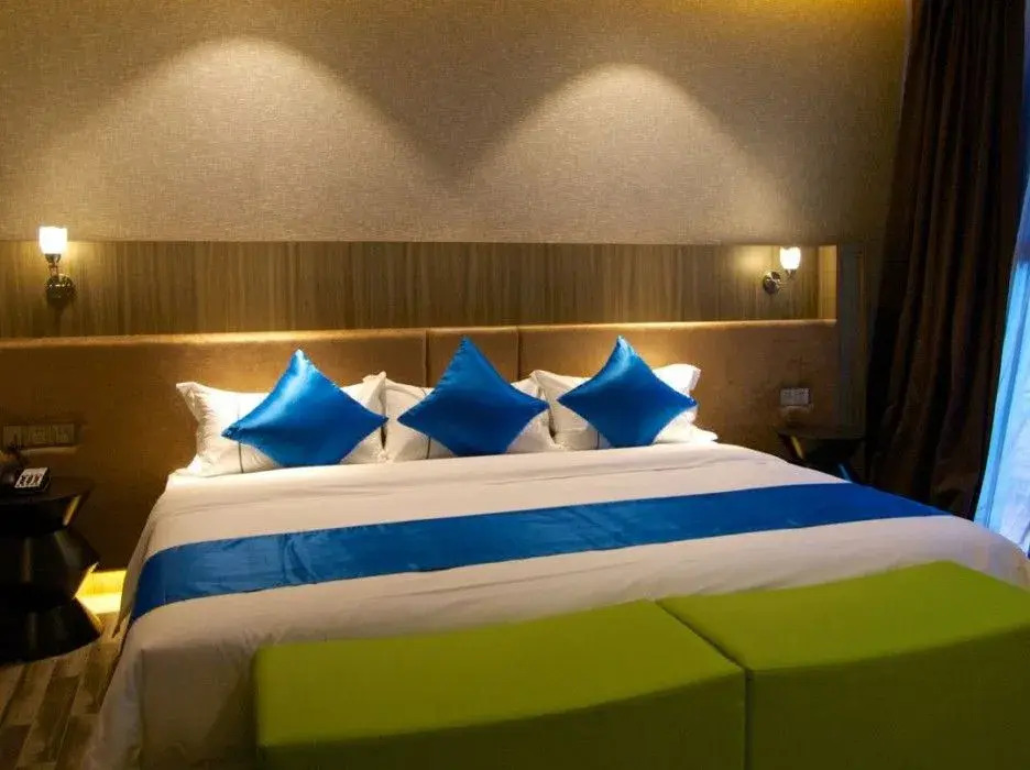 Sotel Inn (Shenzhen North Railway Station Yuanfen)