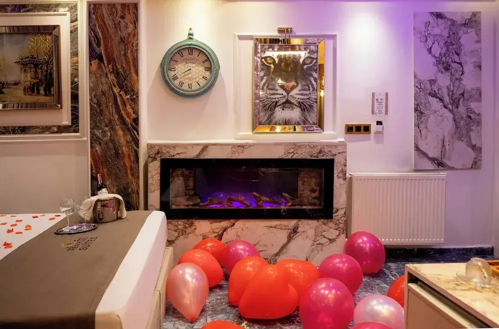 Ren Plus Sui̇tes Otel