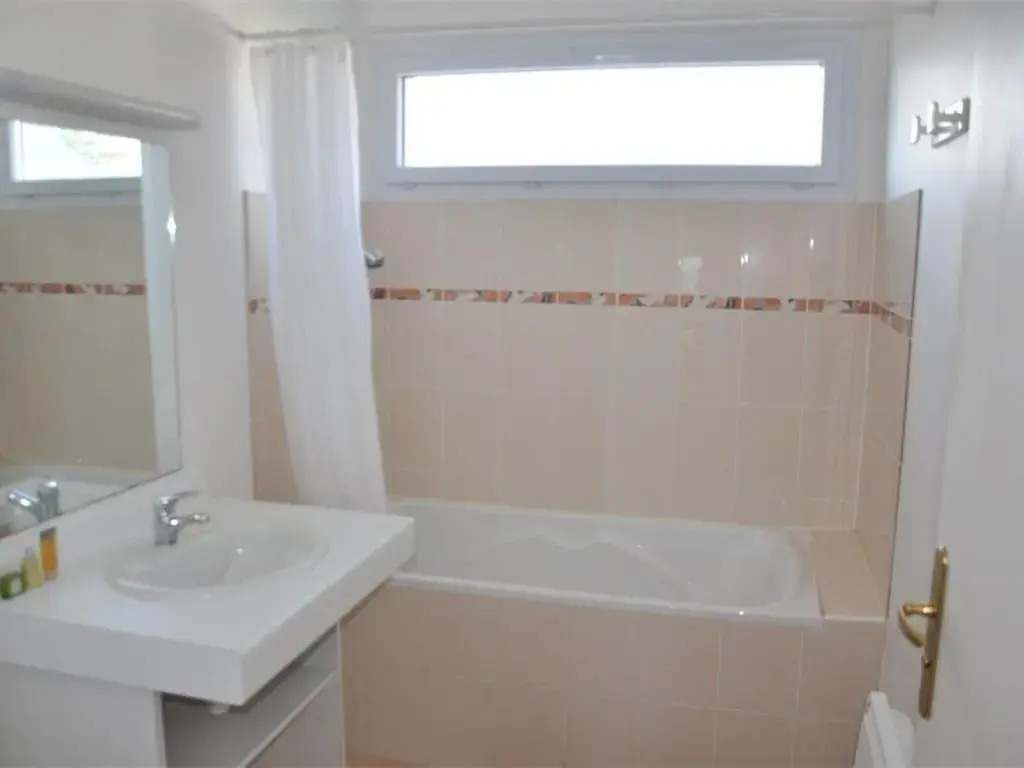 Appartement Perros-Guirec, 3 pièces, 4 personnes - FR-1-368-114