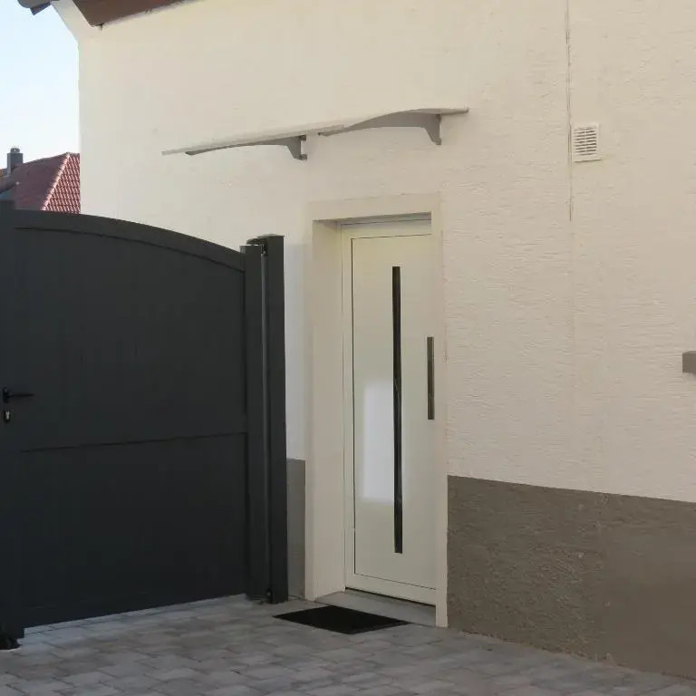 Spira House