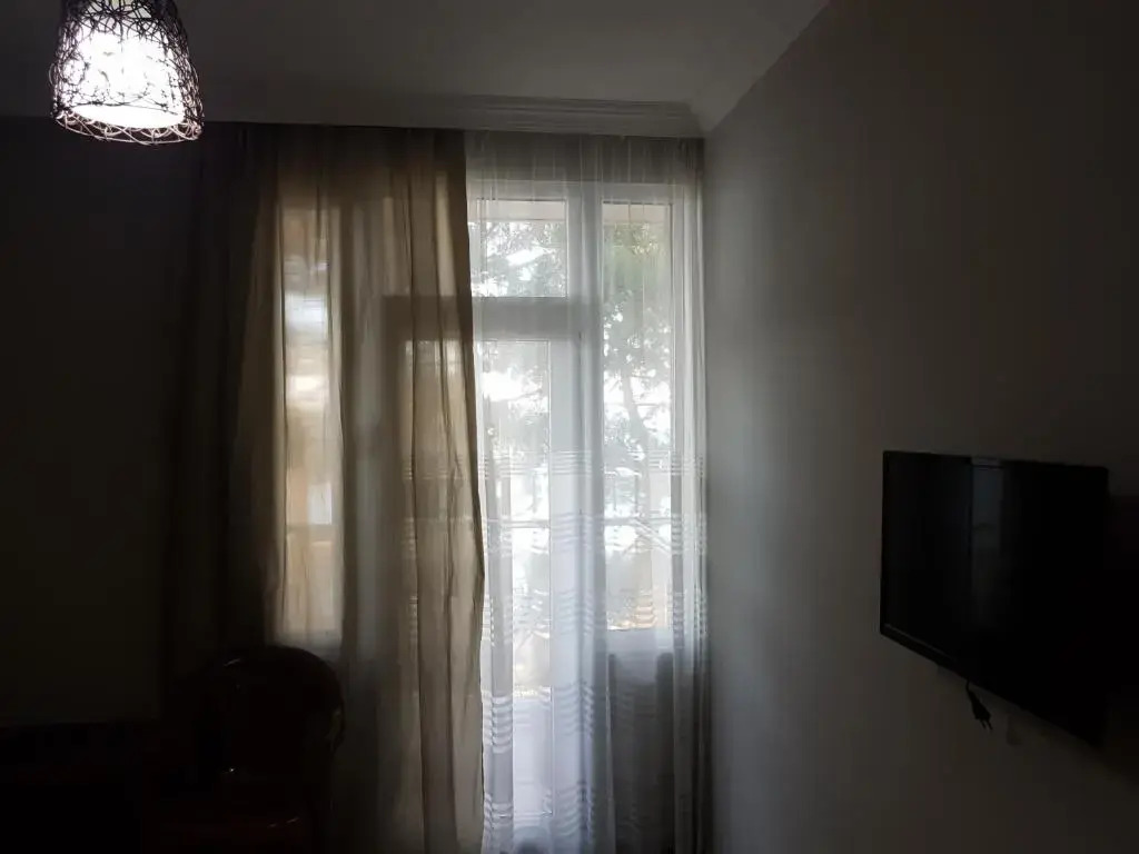 MIDIA Guest House