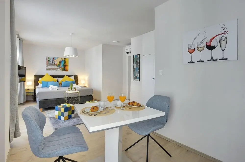 D&A Amphitheatre Apartments with free parking
