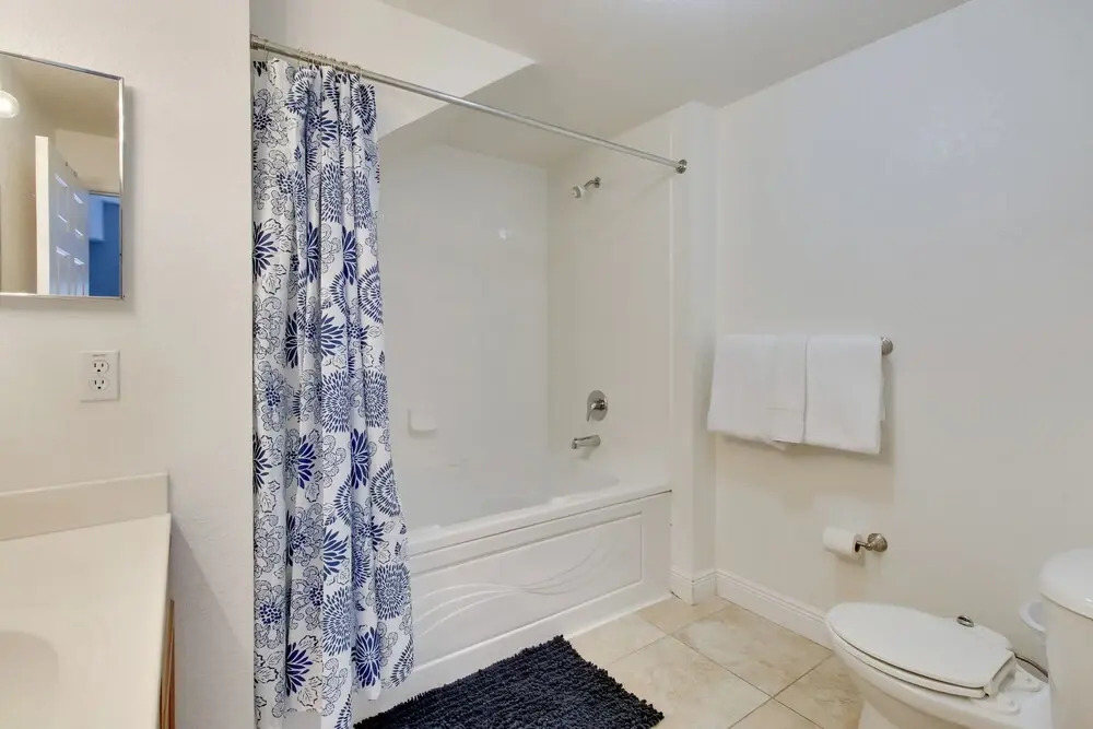 12 Mi to Disney: Family Home w/ Resort Amenities!