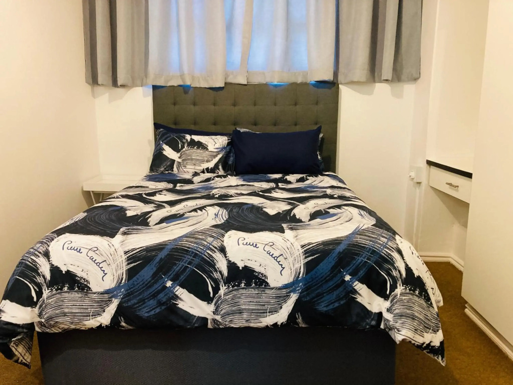605 Tenbury Beach Apartment