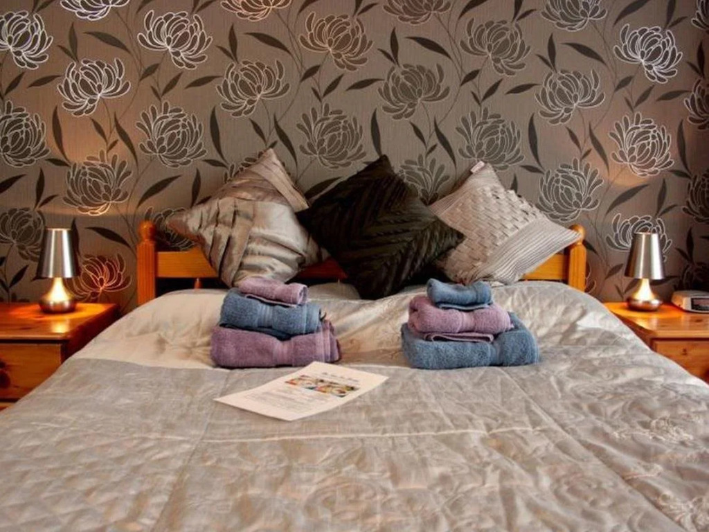 Devon View Guesthouse Swansea