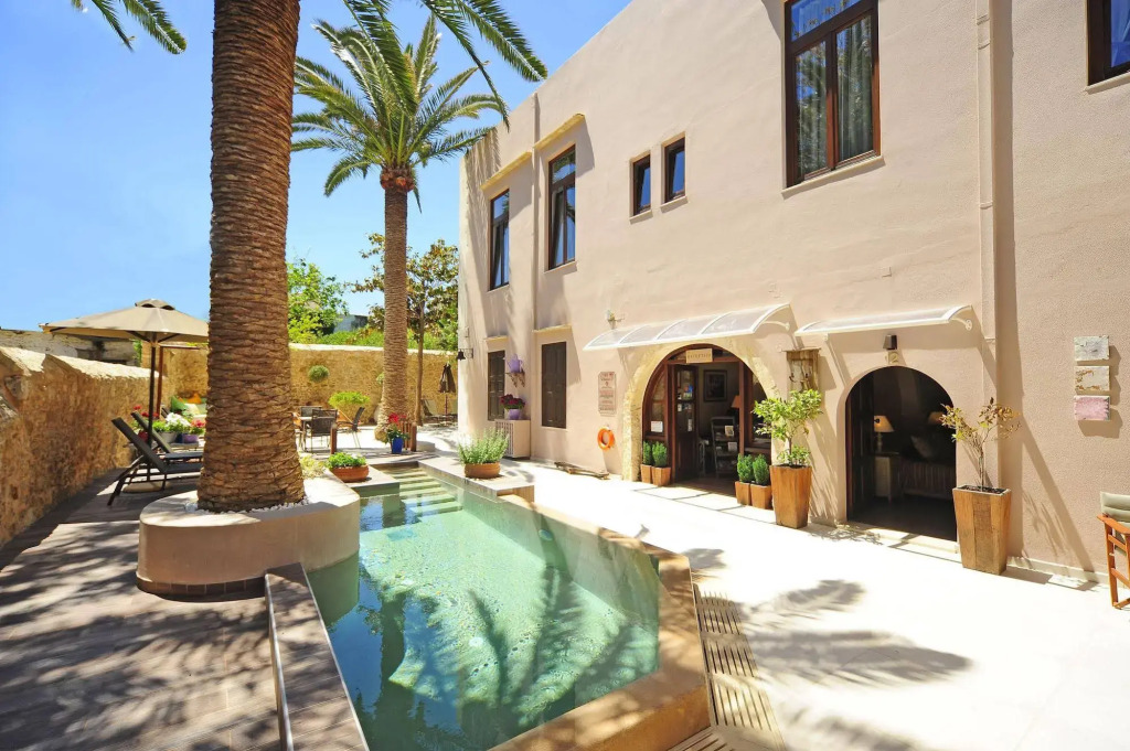 Pepi Boutique Hotel