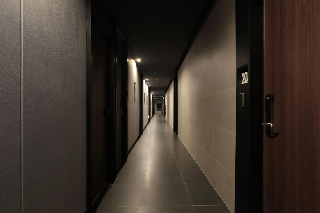 Brown Dot Yangjeong