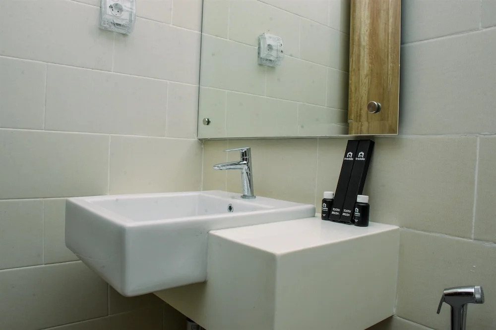 Fully Furnished with Comfortable Design 1Br Apartment at Pejaten Park Residence