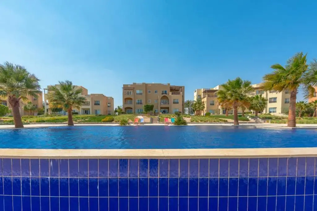 Sunny 2 Bedroom + Private Roof Terrace Lagoon View