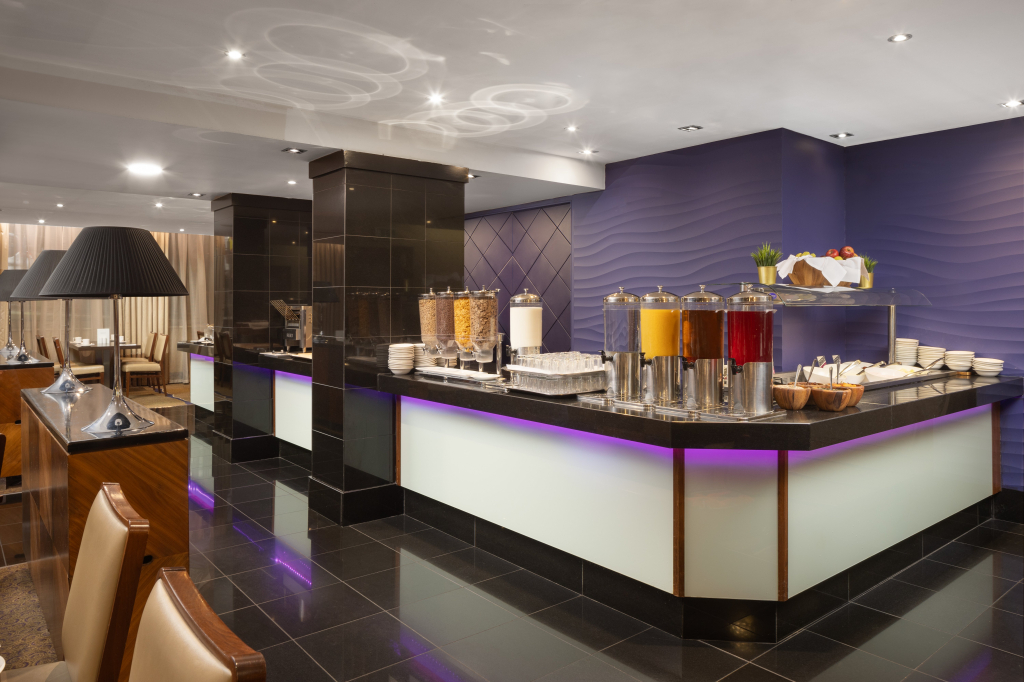 Crowne Plaza London Ealing by IHG