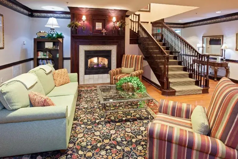 Country Inn  by Radisson, Youngstown West, OH