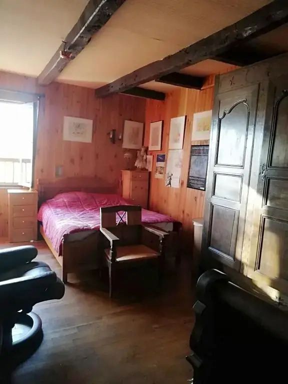 House With 4 Bedrooms in ST Constant Fournoules, With Furnished Garden and Wifi - 70 km From the Slopes