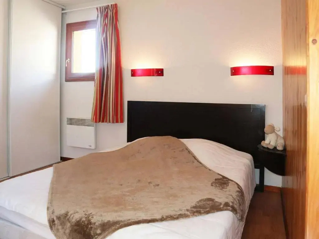 Appartement Les Orres, 2 pièces, 4 personnes - FR-1-322-75