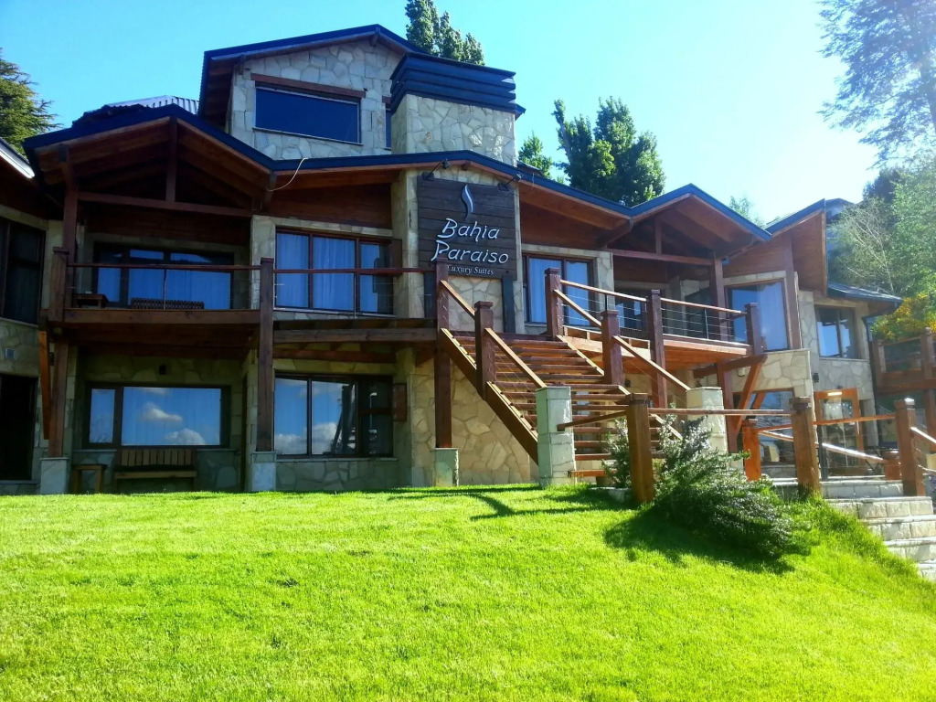 Bahia Paraiso Apart & Suites