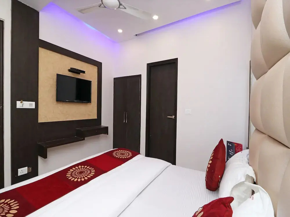 Aman Guest House