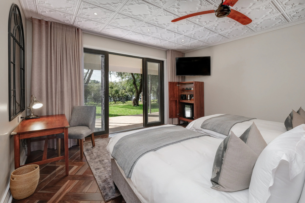 Palm River Hotel