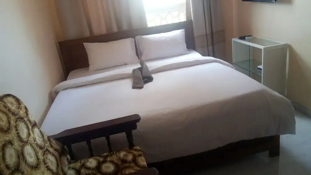 Venice Hotel and Apartment