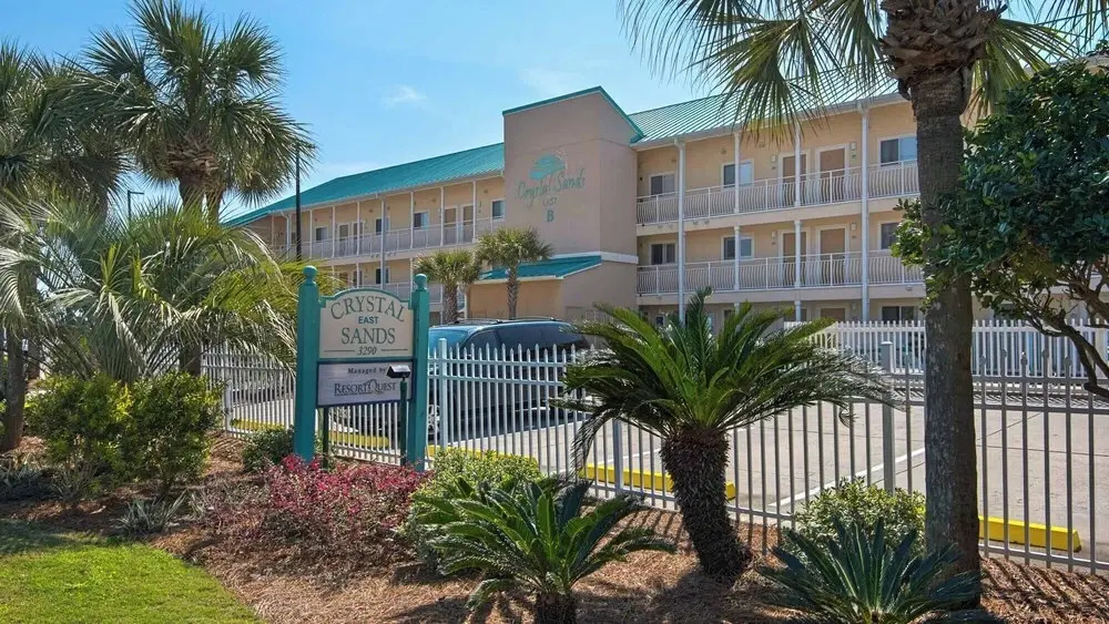 Crystal Sands 112b: Beachfront Condo With Front-row Gulf Views