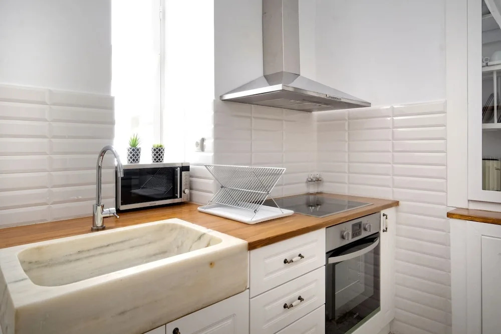 Acropolis Echoes Apartment