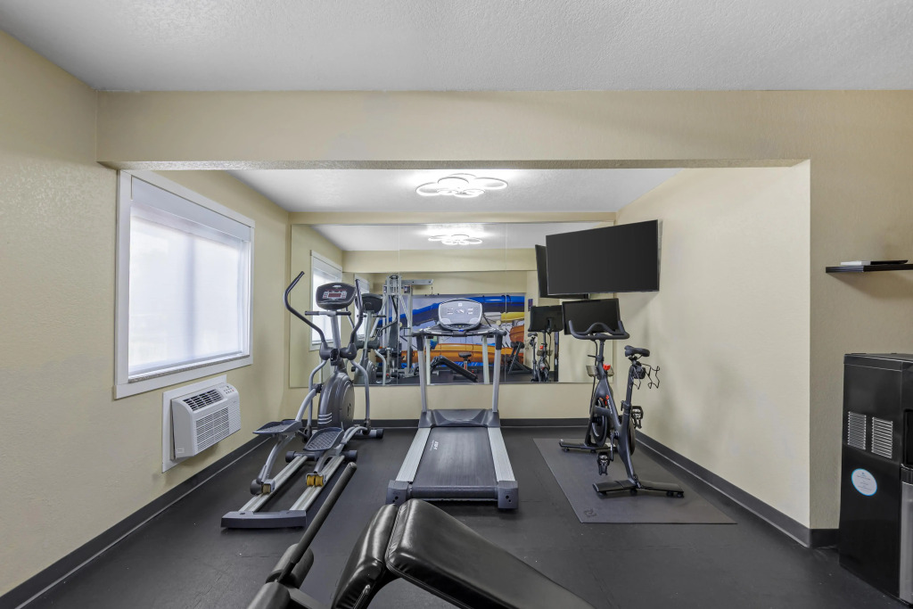 Best Western Plus Altoona Inn