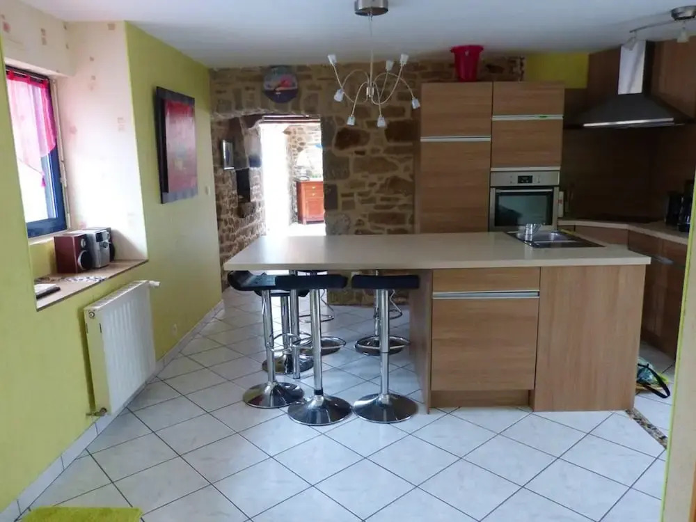 Villa With 4 Bedrooms in Plourin, With Private Pool, Enclosed Garden and Wifi - 4 km From the Beach