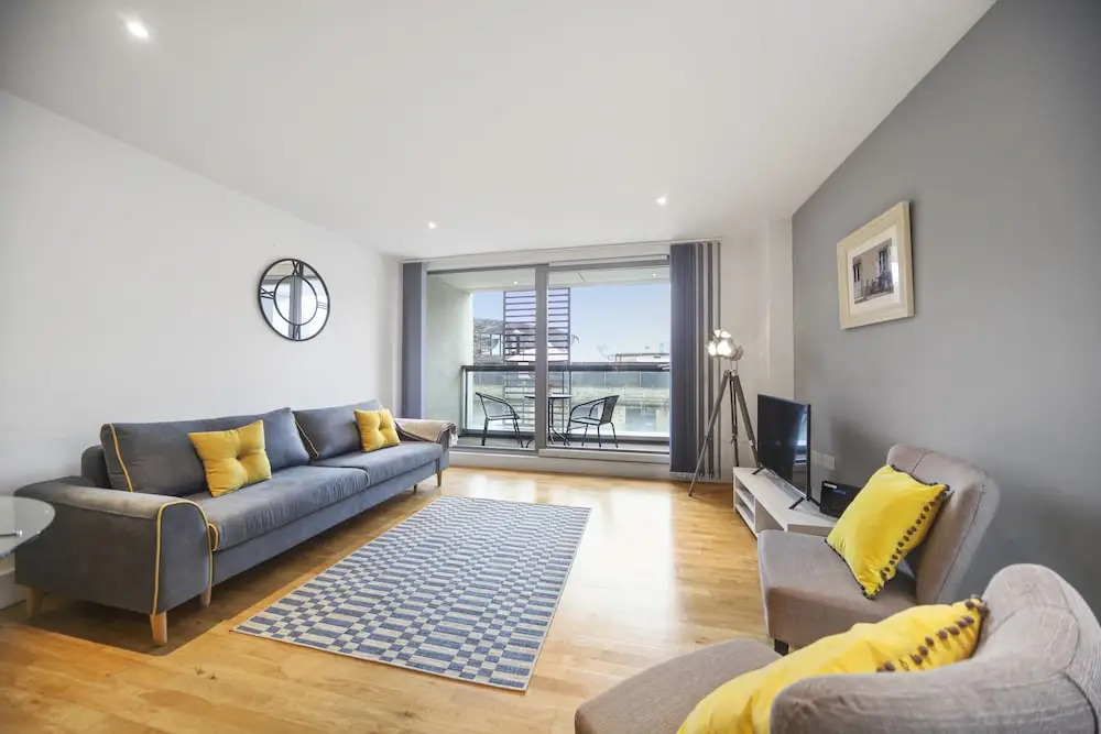 2 Bed Executive Apartment Near Camden Market with WiFi