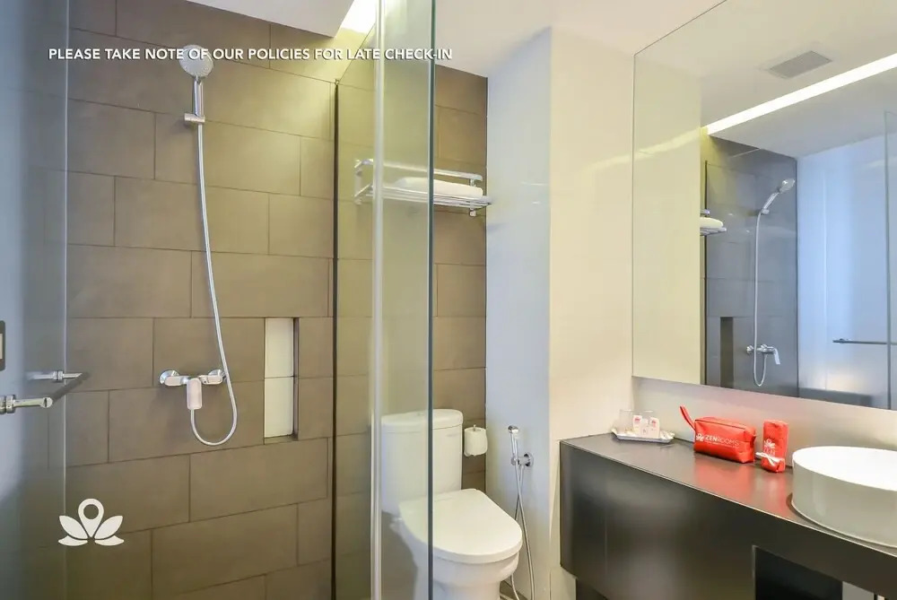 ZEN Premium Mega Kuningan