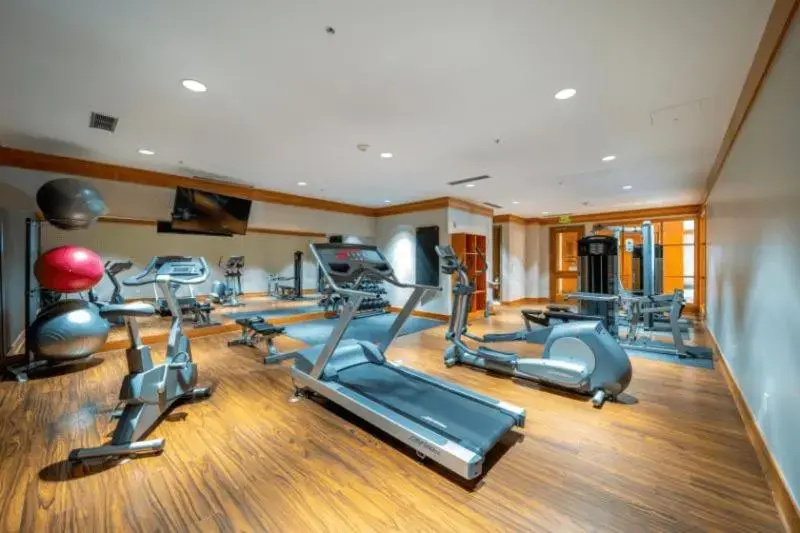 Luxury Ski in, Ski out 2 Bedroom Mountain Resort Vacation Rental in the Heart of Snowmass Base Village