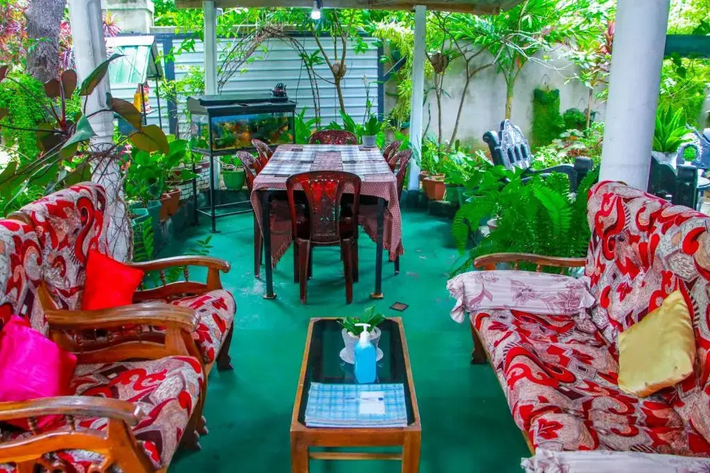 Sigiri Tarushan Home Stay