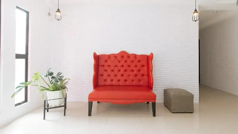 RedDoorz Plus at DBuilders Poblacion BGC
