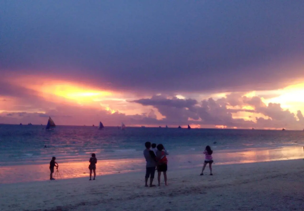 Golden Phoenix Hotel Boracay
