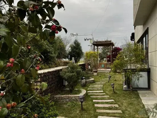 Xianju Yishe Encounter B&B