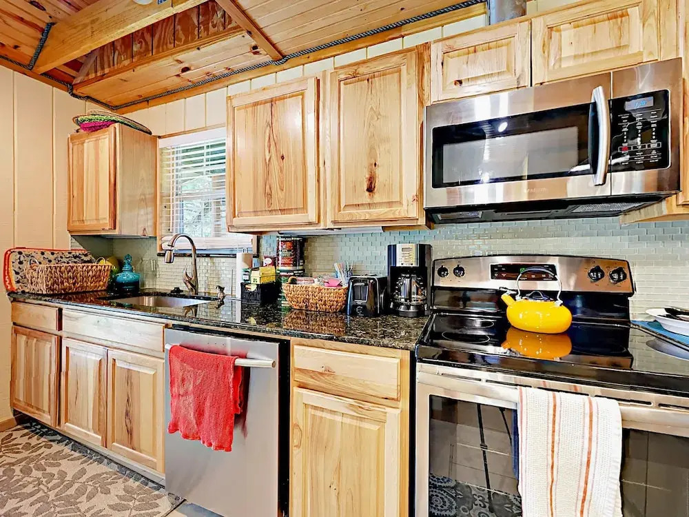 7 BR 8 Acre South Austin Multi Home Retreat by RedAwning