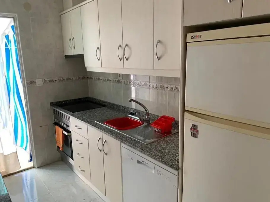 2 bed townhouse lo pagan