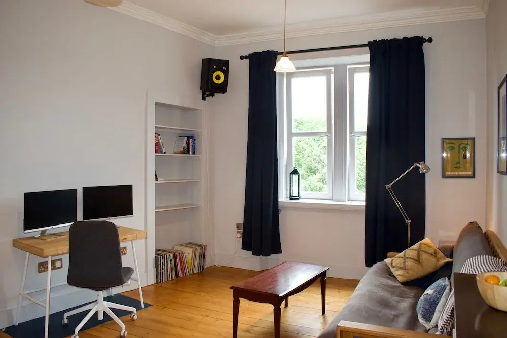 Aesthetic 1 Bedroom Flat in Heart of City