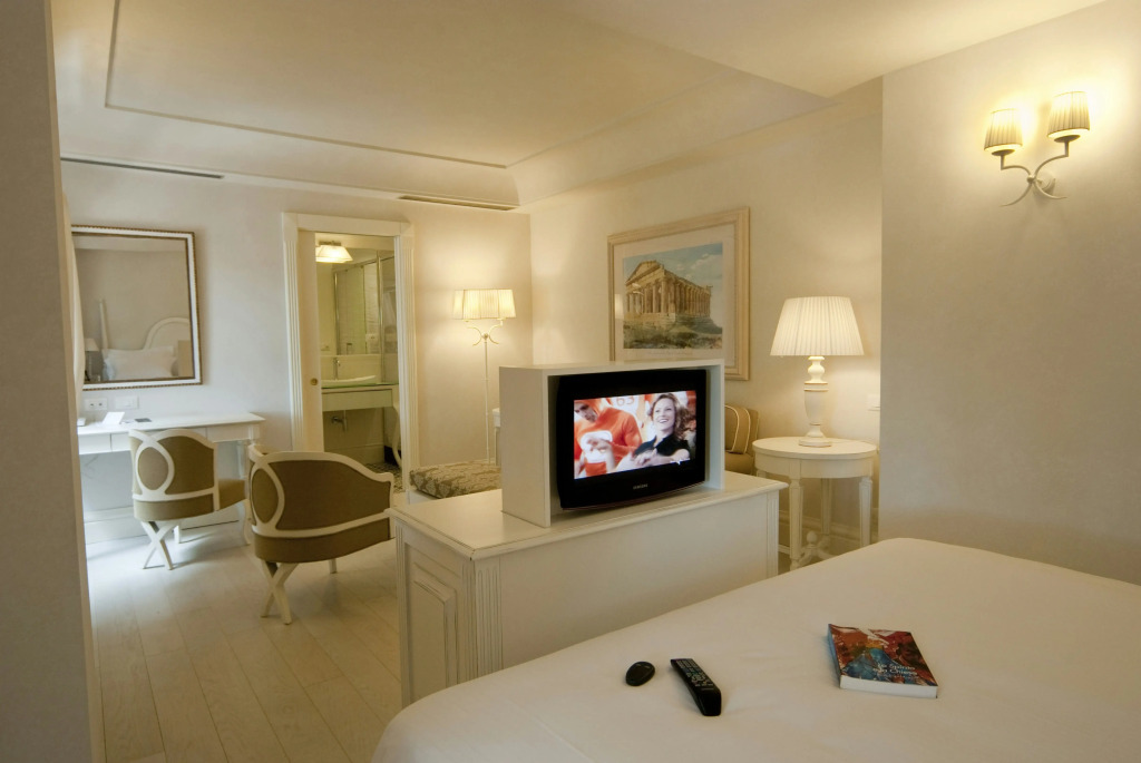 Villa Athena Resort